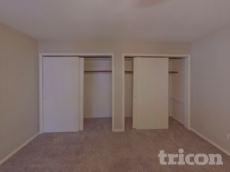 Building Photo - 4652 Baytree Dr