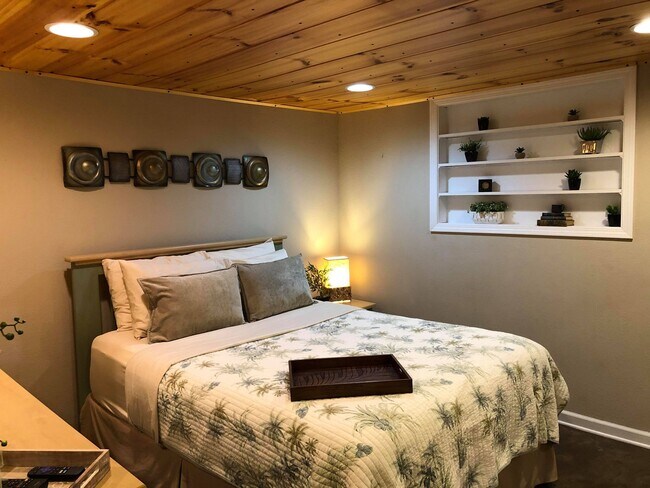 Building Photo - 487 Kentucky Ave