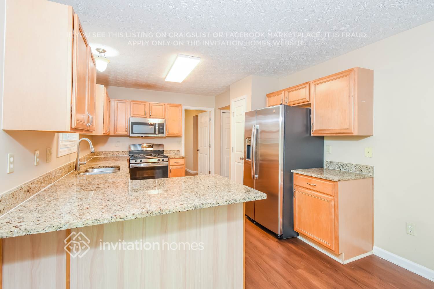 Building Photo - 1607 Eagle Dr