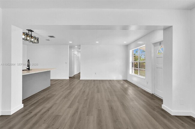 Building Photo - 7041 Raleigh St