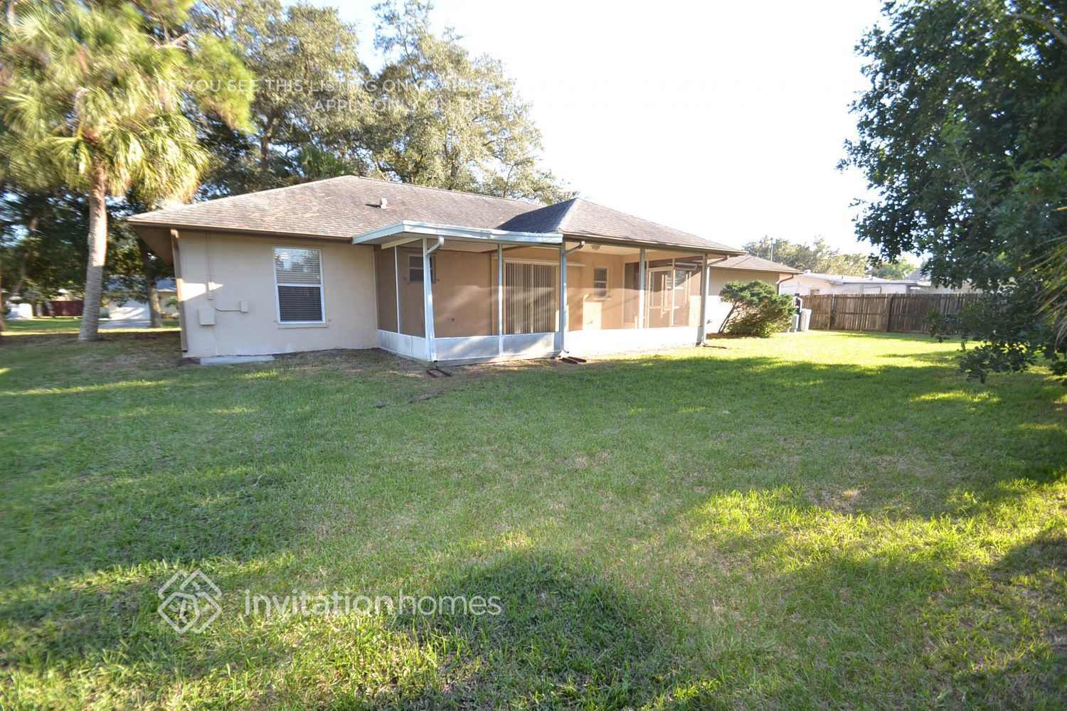 Building Photo - 756 Leeward Rd