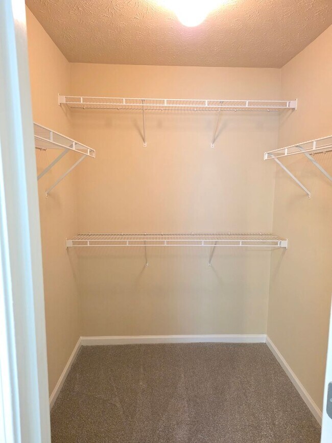 Building Photo - Nice 3 bed 2 bath Ranch located in Dallas