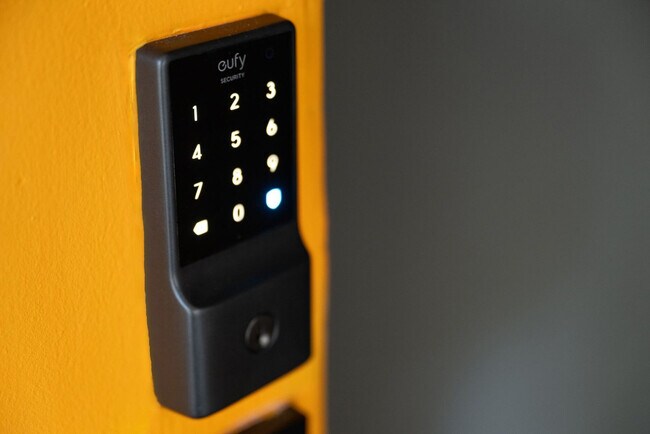 Building Photo - 4717 Edith St