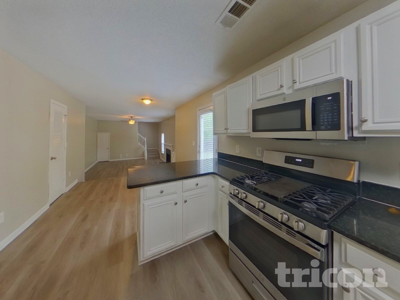 Building Photo - 7436 Petal Pl