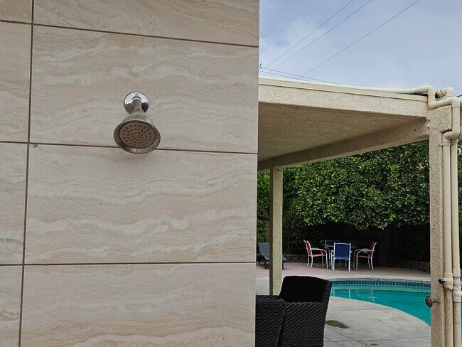 Building Photo - 68520 Risueno Rd