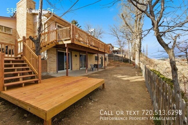 Building Photo - 538 S Alkire St