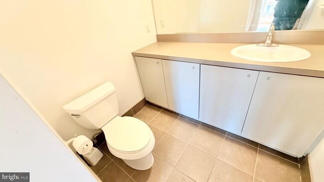 Building Photo - 136 N 3rd St