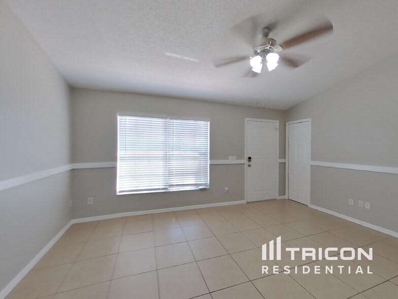 Building Photo - 1583 Naples Cir