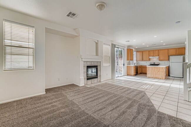 Building Photo - Newly remodeled 3 bedroom Summerlin home!