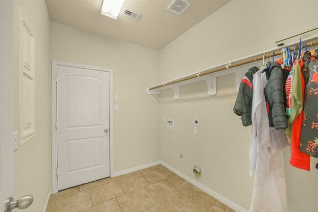 Building Photo - 3511 Brampton Island Dr