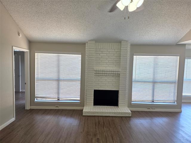 Building Photo - 4735 Hollow Tree Dr