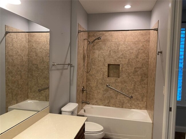 Building Photo - 25 Smiling Fish Ln