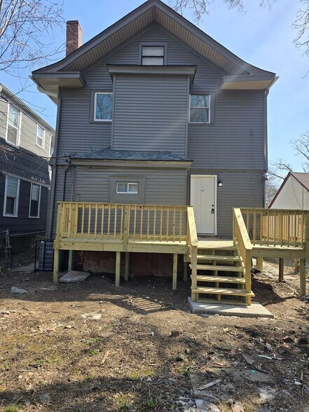 Building Photo - 3434 Olive St