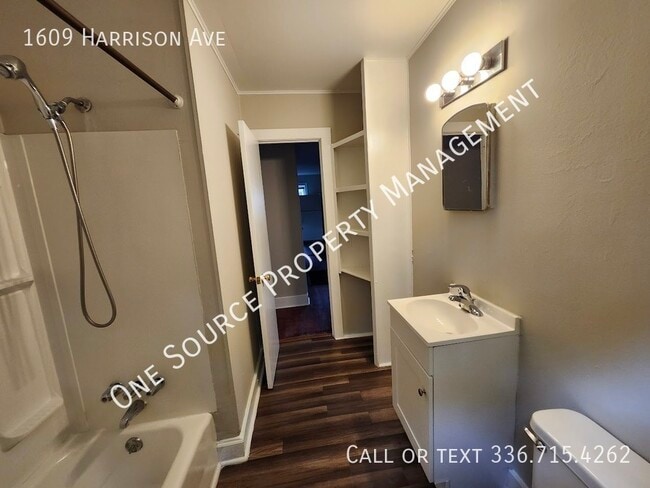 Building Photo - 1609 Harrison Ave