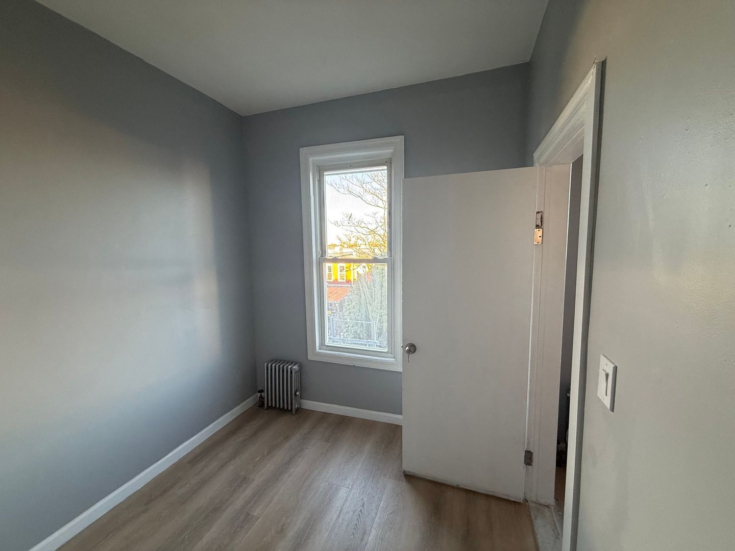 Building Photo - 189 Sheridan Ave