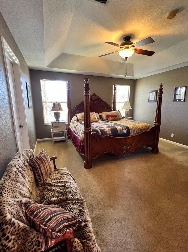 Building Photo - 217 Berenger Walk