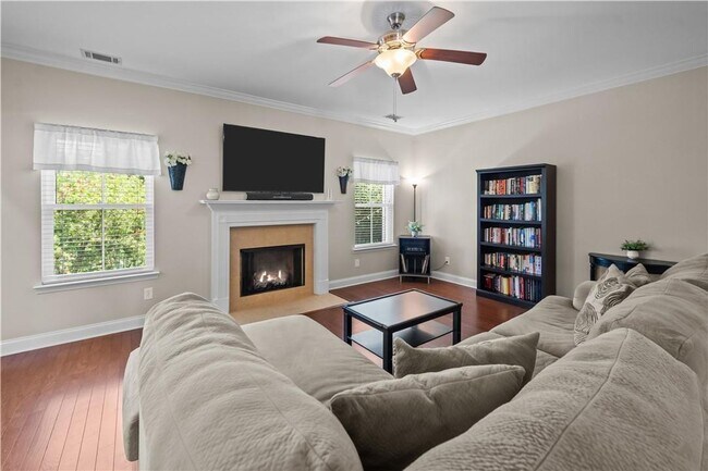 Building Photo - Flexible Space for Every Lifestyle! 4 Bedrooms Plus Loft & Bonus Room in Richmond Hill, GA