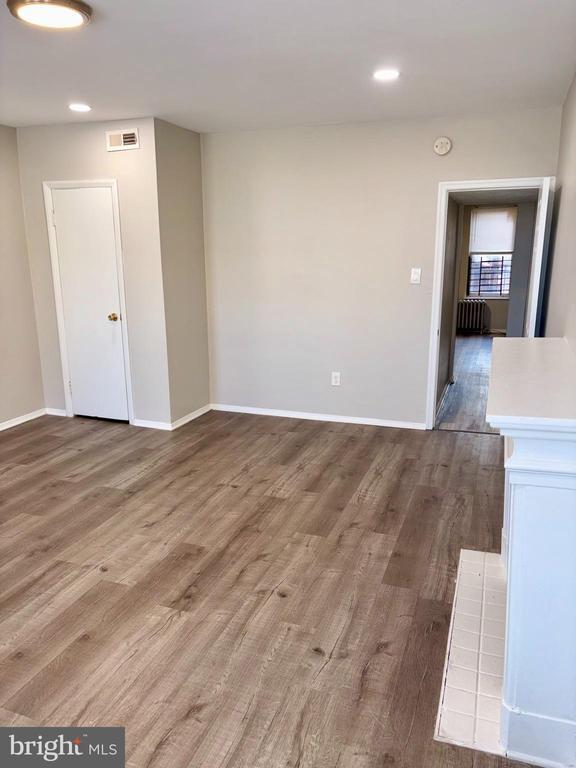 Building Photo - 244 N Fulton Ave