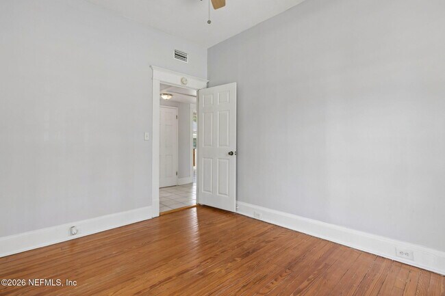 Building Photo - 2527 Forbes St