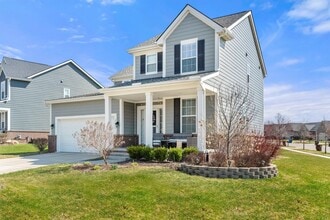 Building Photo - 2136 Wiltshire Dr