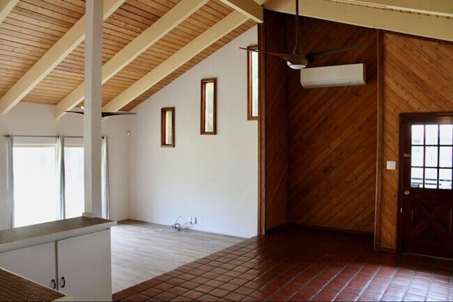 Building Photo - Gorgeous Executive Kailua Home For Rent!