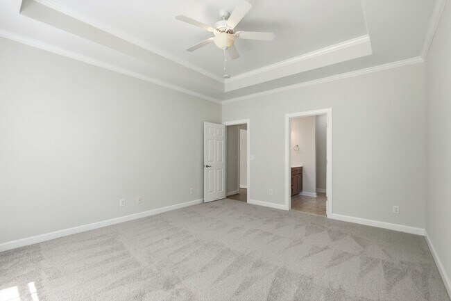 Building Photo - Welcome to Windmill Meadows!