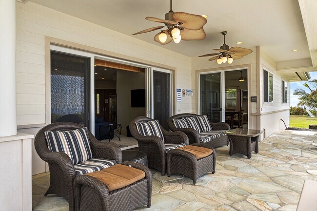 Building Photo - Luxurious Oceanview Getaway w/Private Pool...