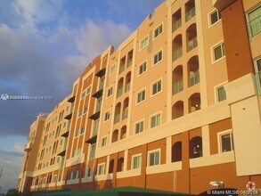 Building Photo - 2280 SW 32nd Ave