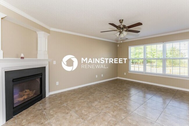 Building Photo - 4 Bedroom Pet-Friendly Home in Charlotte, ...