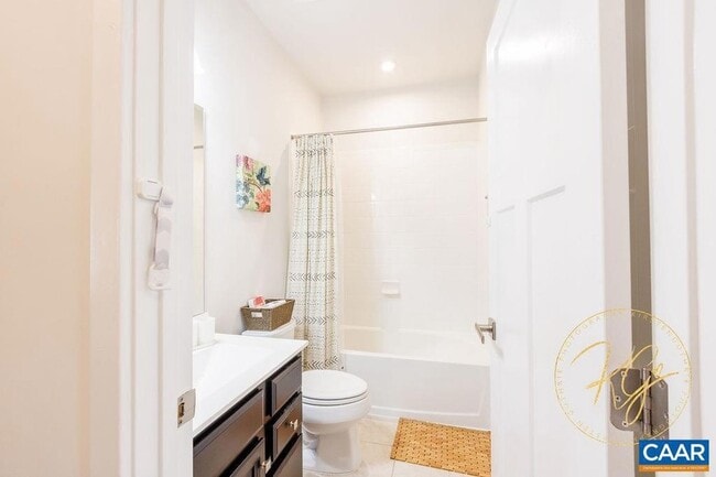 Building Photo - 3478 Steamer Dr