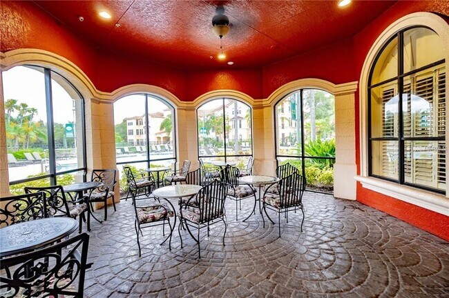 Building Photo - 2747 Via Capri
