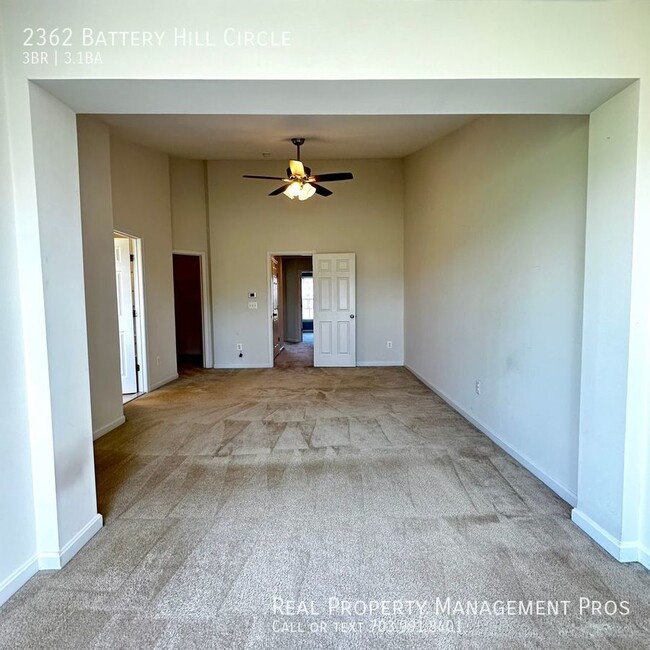 Building Photo - 2362 Battery Hill Cir