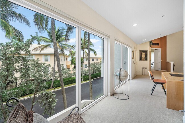 Building Photo - 2115 S Ocean Blvd