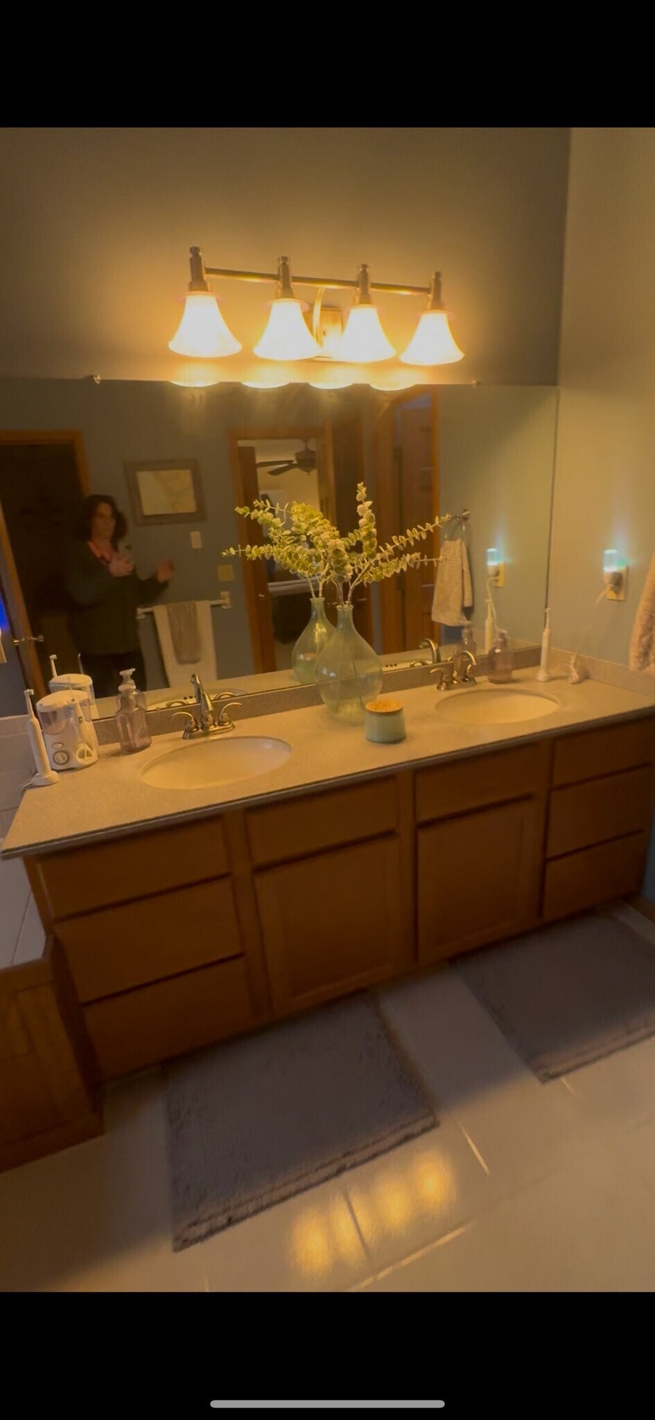 Building Photo - 69 Midlake Cir