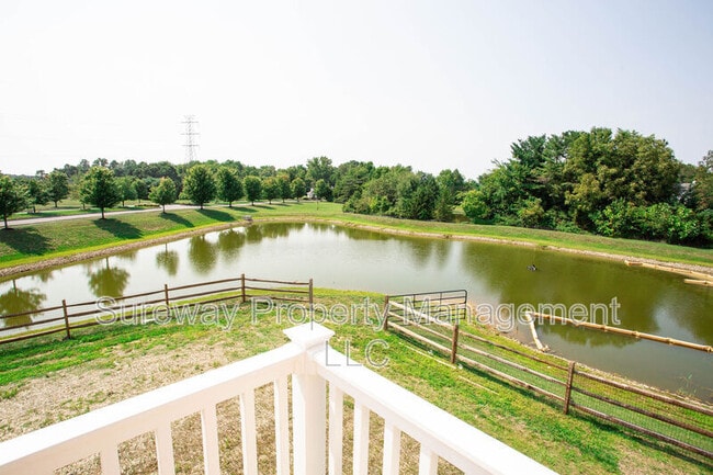 Building Photo - 234 Macoun Way