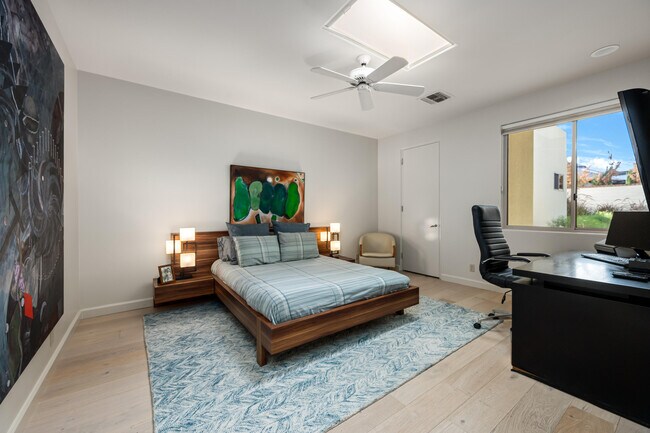 Building Photo - 40745 Morningstar Rd