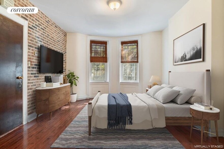 Building Photo - 129 Moffat St