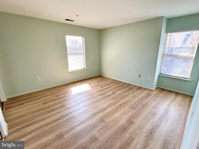 Building Photo - 7804 Guildberry Ct