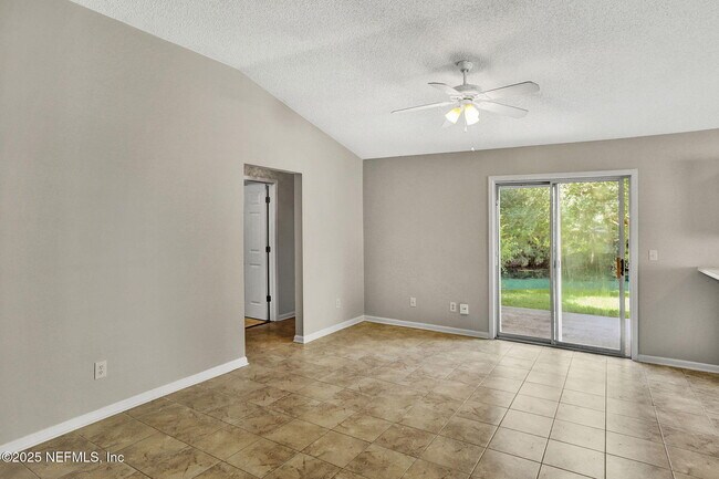 Building Photo - 2067 Wax Myrtle Ct