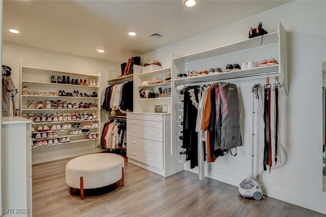 Building Photo - 1266 Imperia Dr