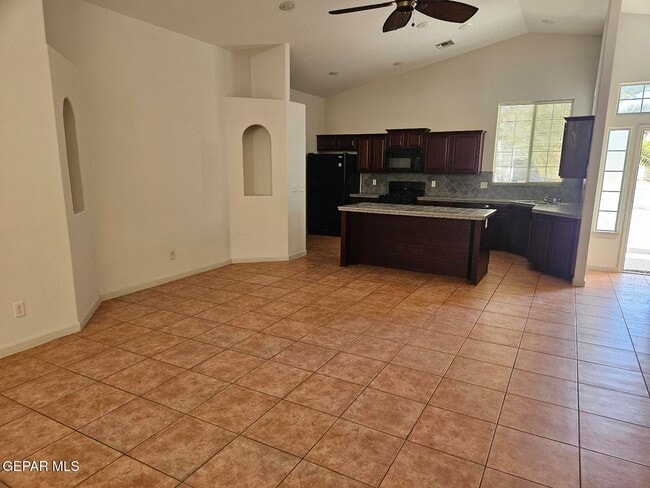 Building Photo - 7351 9th St