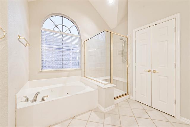 Building Photo - 4310 Mulligan Ave