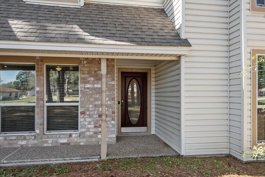 Primary Photo - 16835 W Maglitto Cir