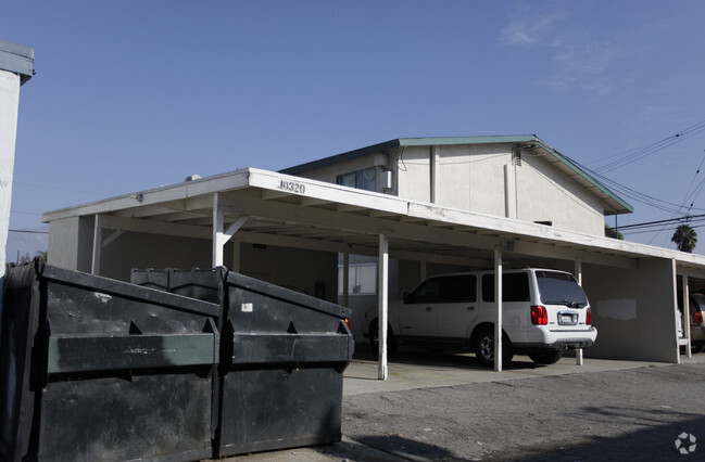 Building Photo - Saratoga Park Apartments