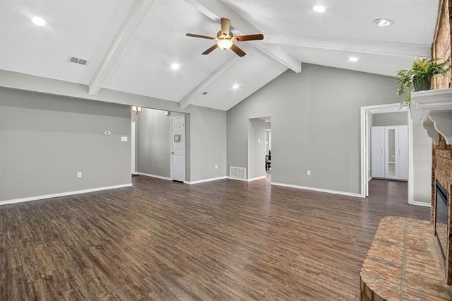 Building Photo - 1809 Greenbend Dr