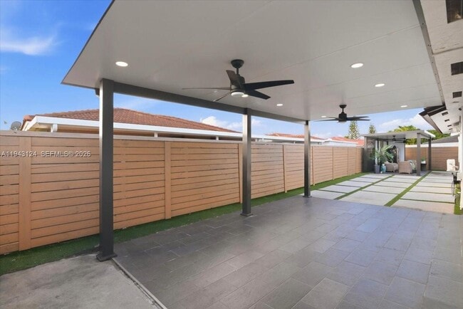 Building Photo - 18366 SW 139th Ct