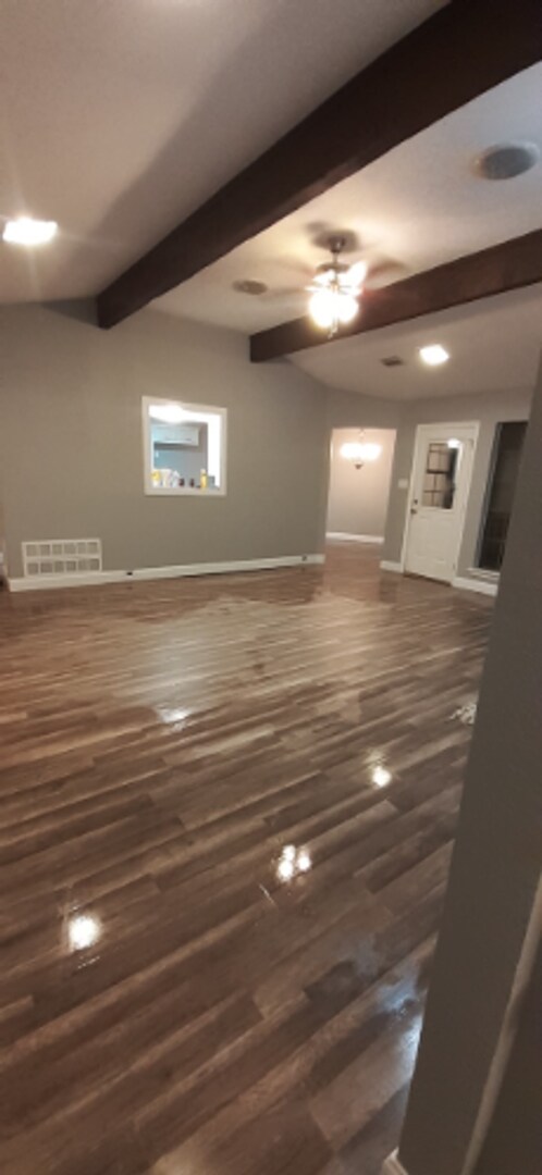 Building Photo - 2202 Greenbriar Ct