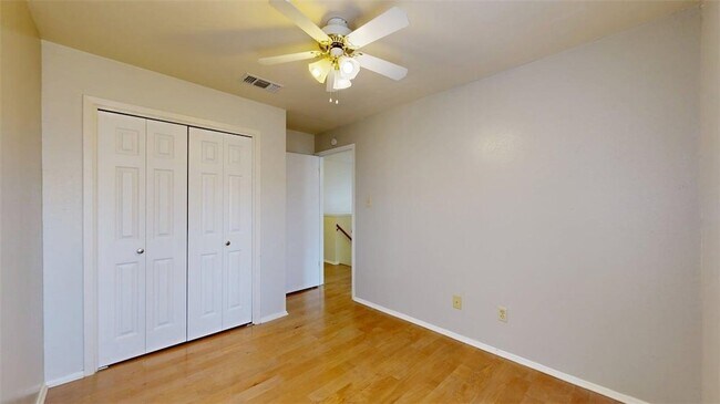 Building Photo - 1904 Dartmouth St