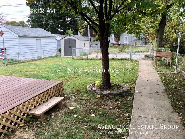 Building Photo - 5242 Parker Ave