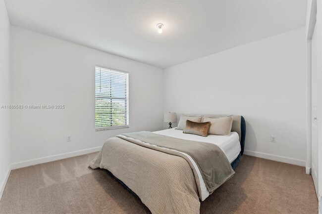 Building Photo - 3520 Haldin Pl